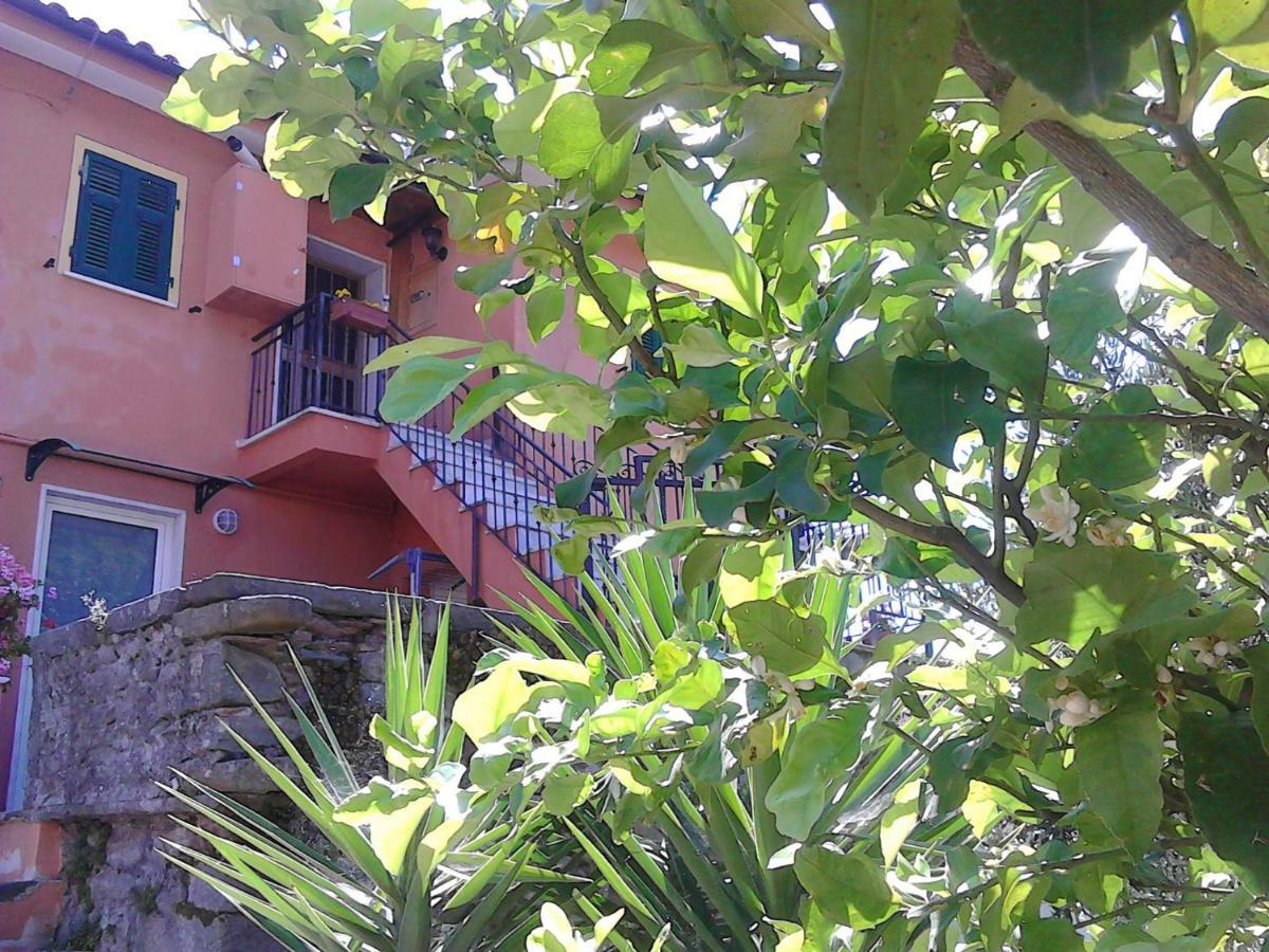 Апартаменти Mare, Monti E...Cinque Terre Ла-Спеція Екстер'єр фото