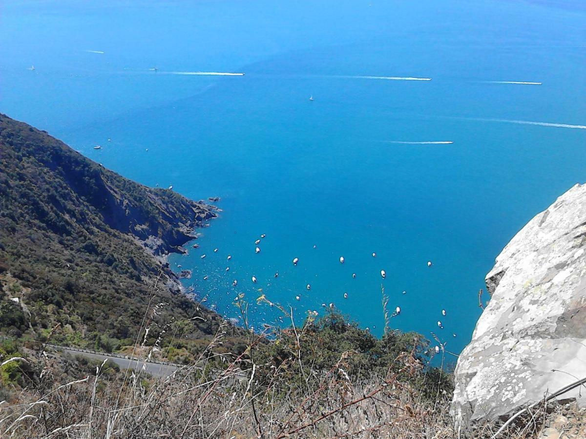 Апартаменти Mare, Monti E...Cinque Terre Ла-Спеція Екстер'єр фото